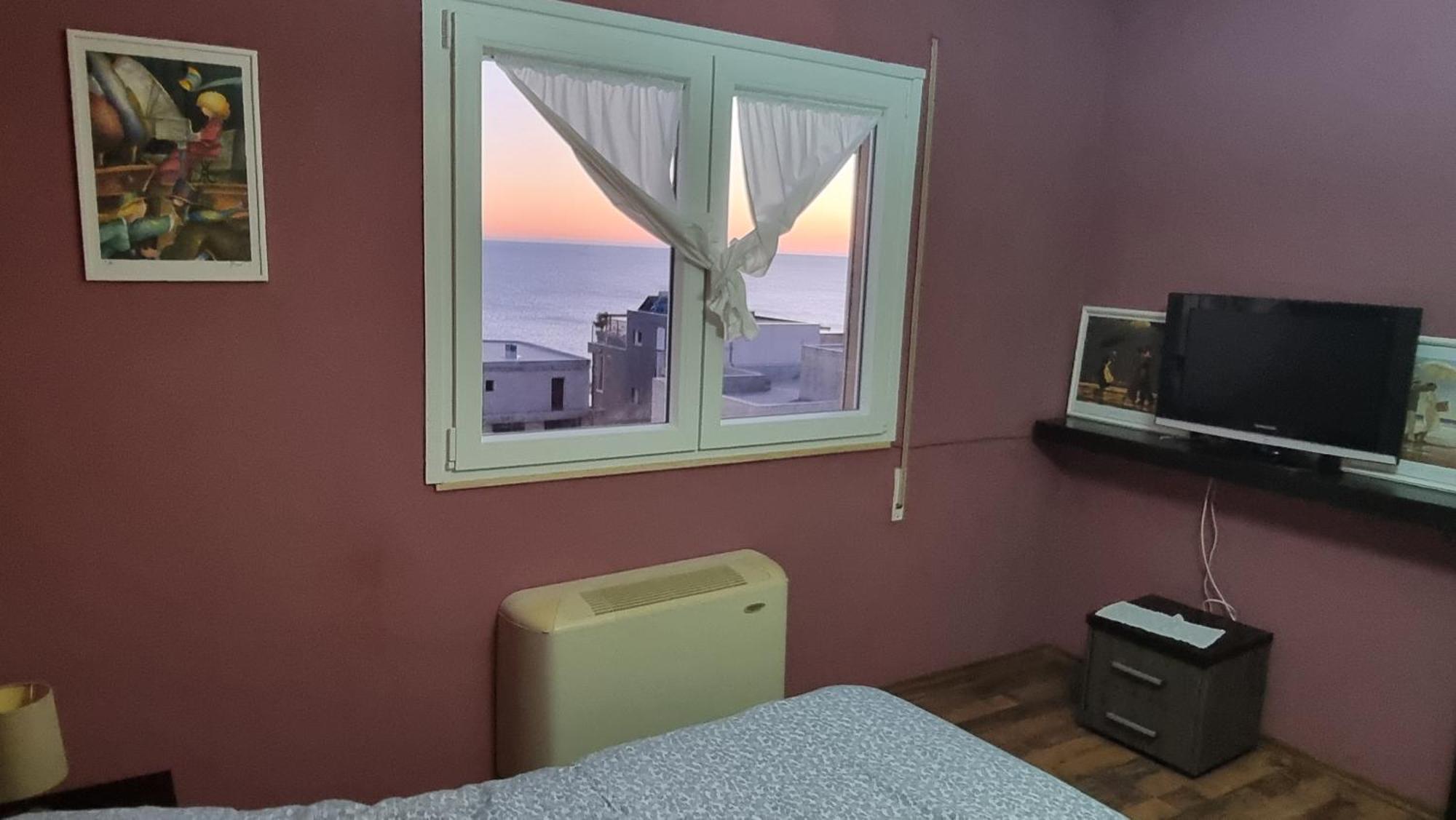Sunset Seaview Apartment Durrës Exterior foto