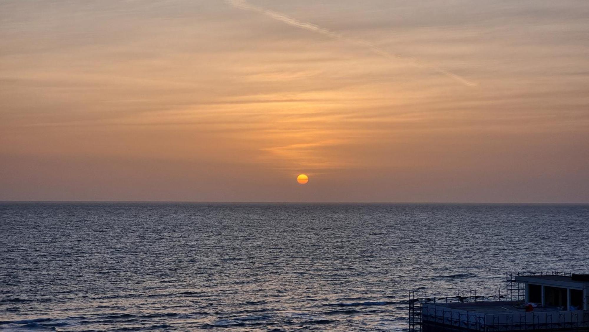 Sunset Seaview Apartment Durrës Exterior foto